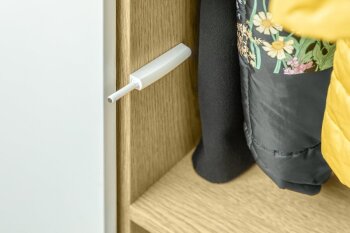 Druckschnäpper lang mit Montageplatte, mit Magnetspitze, Anthrazit