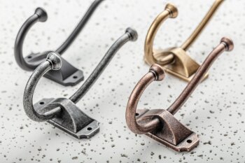 Kleiderhaken CRAFT, Altmessing