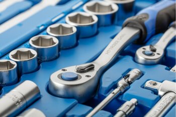 Werkzeugsatz, 85 Teile, zweifarbiger Koffer