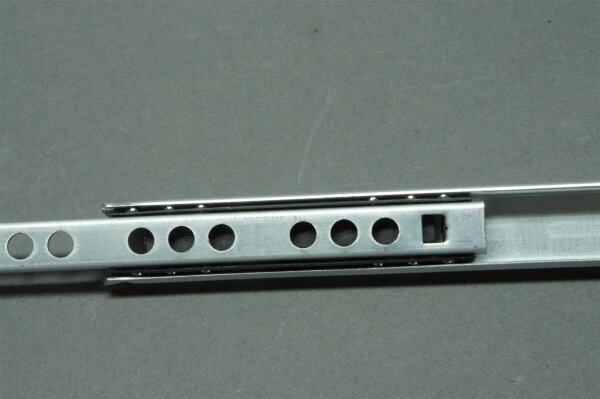 Laufschienen 17mm Teilauszug 2 Wege Schubladenschiene 406 mm